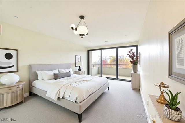 2 Bratenahl Place 2D, Bratenahl, OH 44108