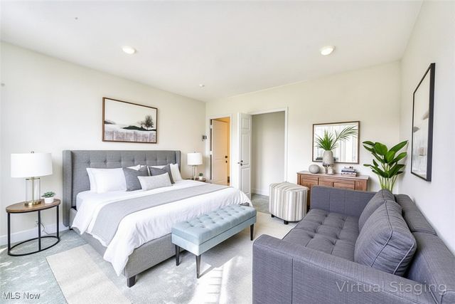 2 Bratenahl Place 2D, Bratenahl, OH 44108