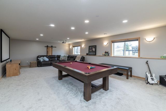 6598 Alverno Lane, Inver Grove Heights, MN 55077