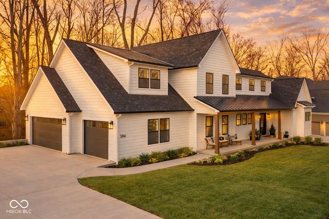 5166 Oak Ridge Trail, Columbus, IN 47201