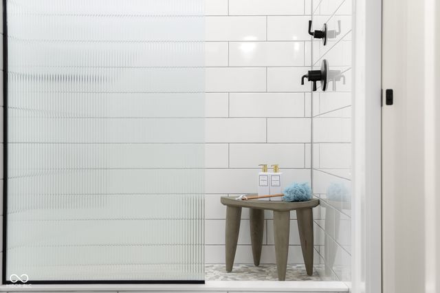 5166 Oak Ridge Trail, Columbus, IN 47201