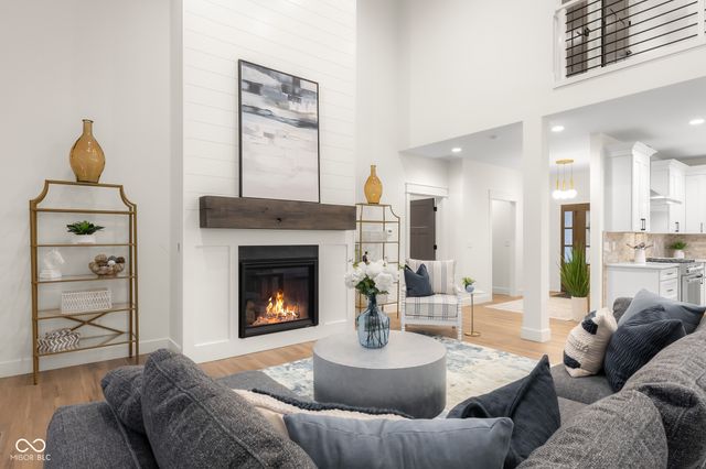 5166 Oak Ridge Trail, Columbus, IN 47201