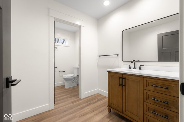 5166 Oak Ridge Trail, Columbus, IN 47201