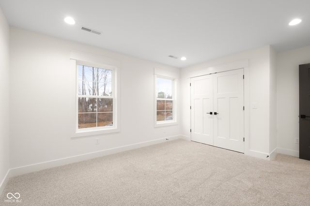 5166 Oak Ridge Trail, Columbus, IN 47201