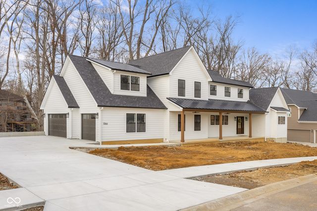 5166 Oak Ridge Trail, Columbus, IN 47201