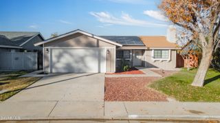 1027 Landsford Street, Lancaster, CA 93535