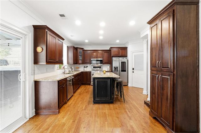 1421 Sutters Drive, Lawrenceville, GA 30045