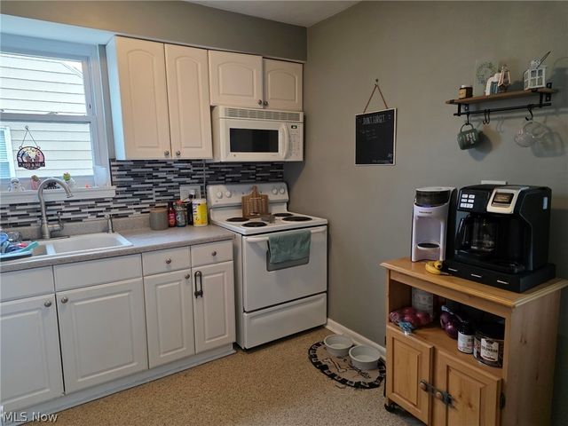 29520 Bruce Drive, Willowick, OH 44095