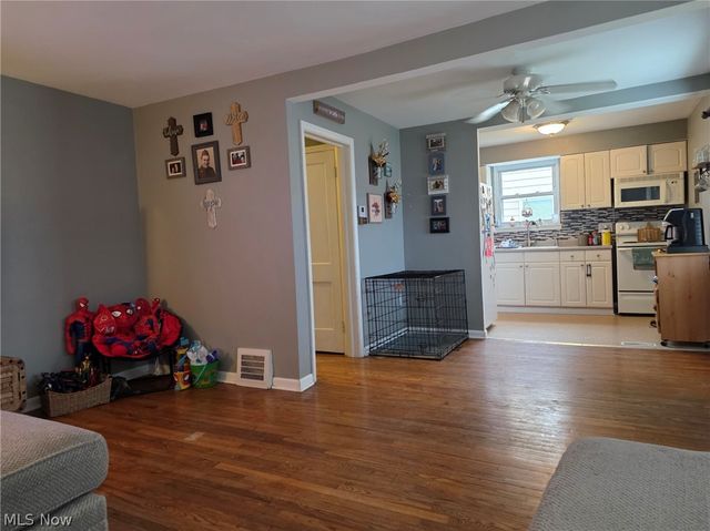 29520 Bruce Drive, Willowick, OH 44095