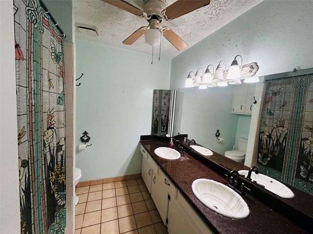 10715 Sagegreen Drive, Houston, TX 77089