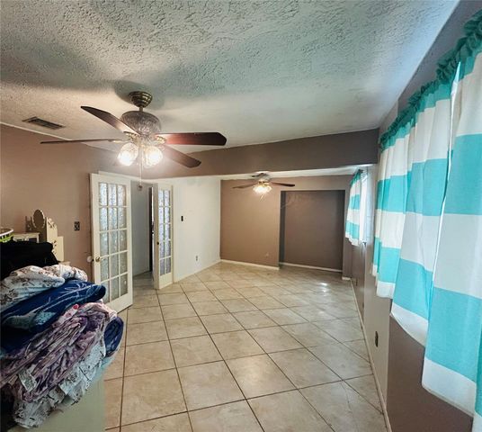 10715 Sagegreen Drive, Houston, TX 77089