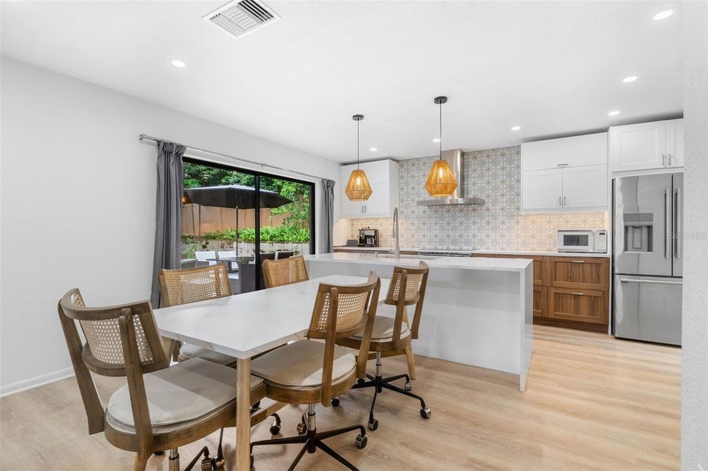 Image 13 of property listing at 1865 NORTH STREET, Longwood, FL 32750