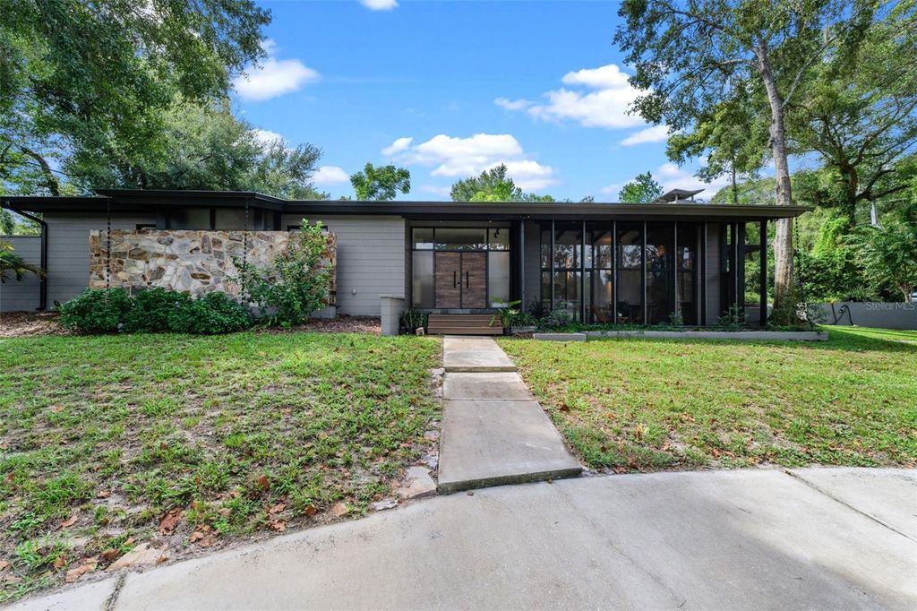 Image 49 of property listing at 1865 NORTH STREET, Longwood, FL 32750