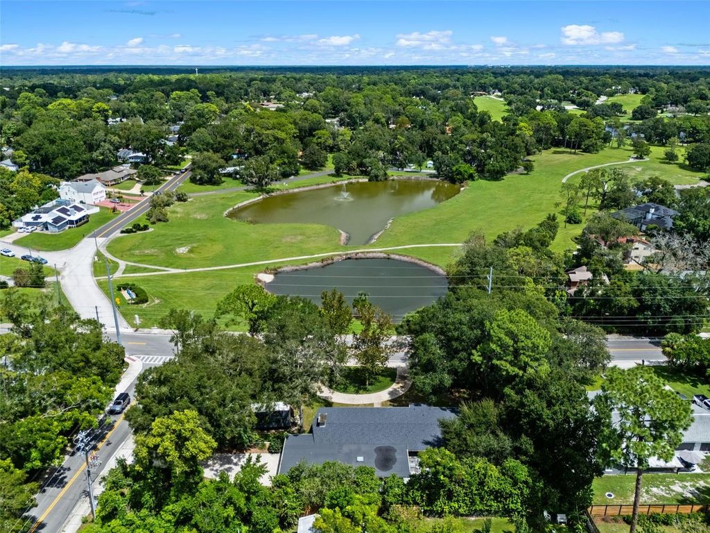 Image 61 of property listing at 1865 NORTH STREET, Longwood, FL 32750