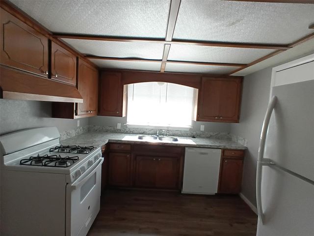 212 W Rose Drive, Midwest City, OK 73110