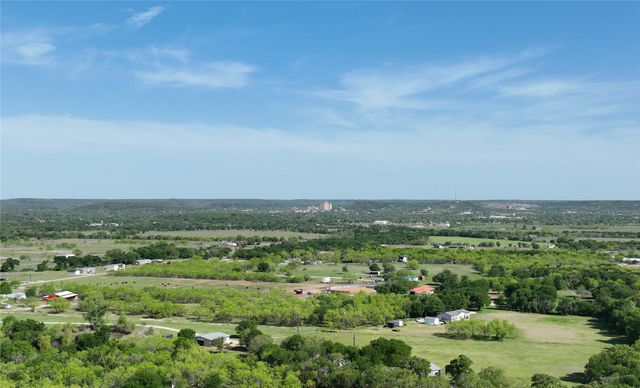 215 Lori Drive, Mineral Wells, TX 76067