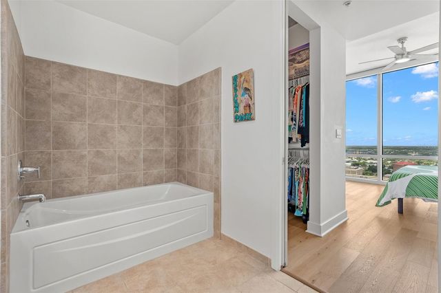 150 E ROBINSON STREET 3208, Orlando, FL 32801