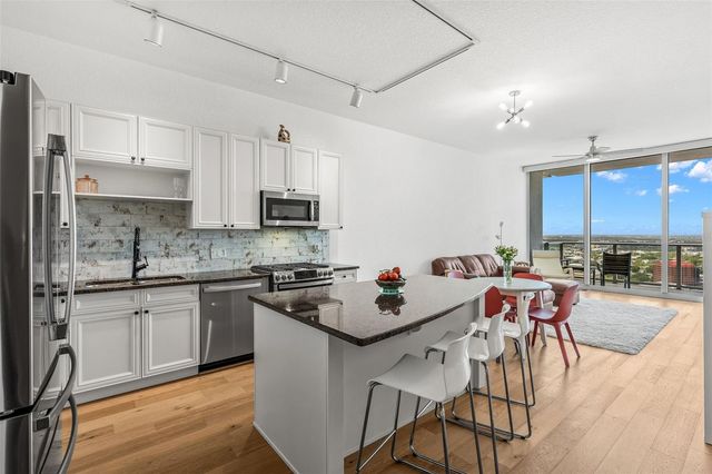 150 E ROBINSON STREET 3208, Orlando, FL 32801