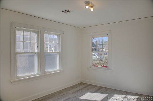 707 S Knoxville Avenue, Tulsa, OK 74112