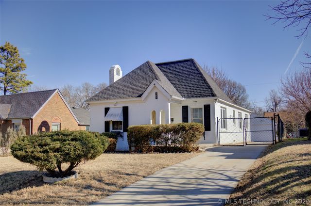 707 S Knoxville Avenue, Tulsa, OK 74112