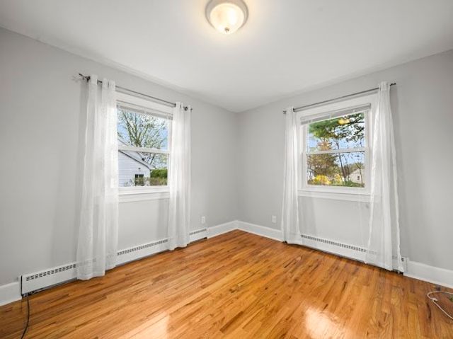 91 Haven Ave, Chicopee, MA 01013