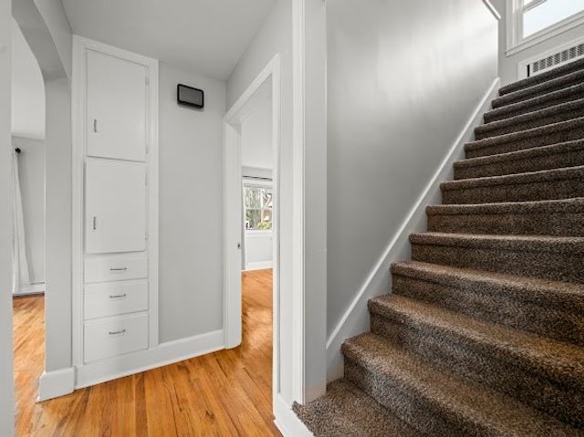 91 Haven Ave, Chicopee, MA 01013