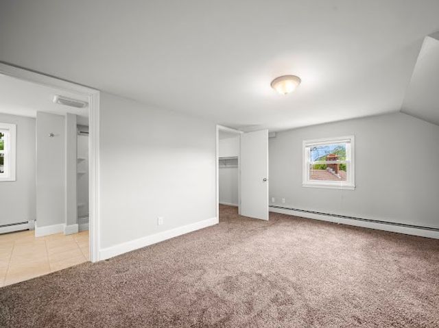 91 Haven Ave, Chicopee, MA 01013
