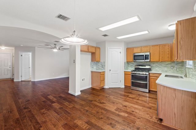 1604 Carriage Hills TRL, Cedar Park, TX 78613