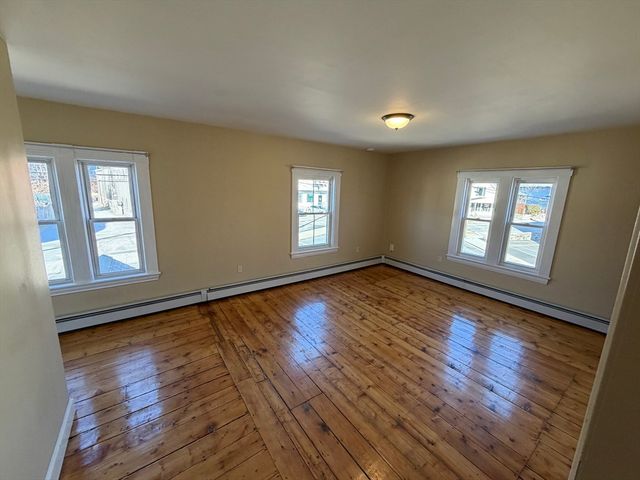 91 Nason 3, Maynard, MA 01754