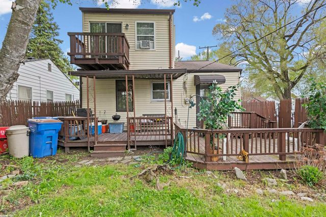 22622 Sharrow Street, Warren, MI 48089