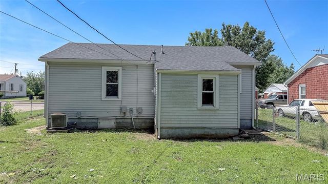 12 Head Drive, Fredericktown, MO 63645