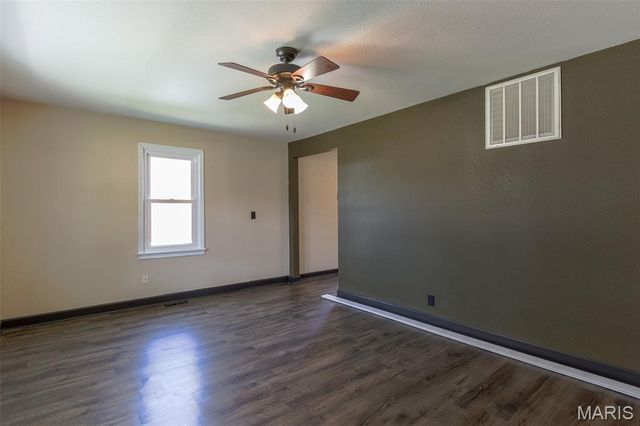 12 Head Drive, Fredericktown, MO 63645