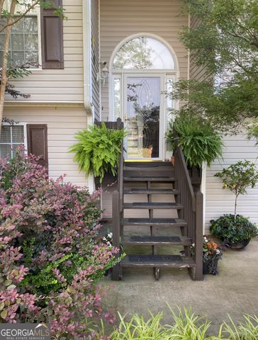 112 Canterbury Court, Jackson, GA 30233