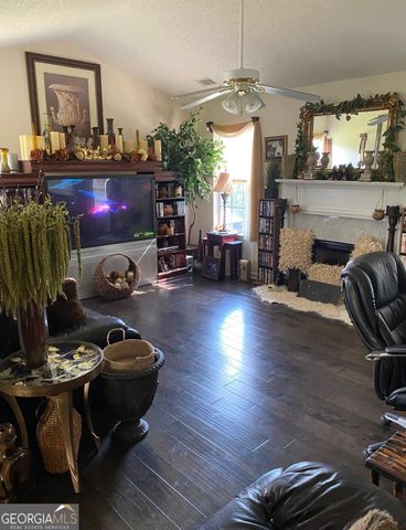 112 Canterbury Court, Jackson, GA 30233