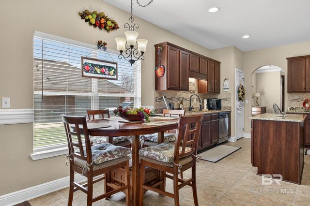 661 Royal Troon Circle, Gulf Shores, AL 36542