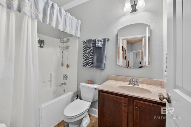 661 Royal Troon Circle, Gulf Shores, AL 36542