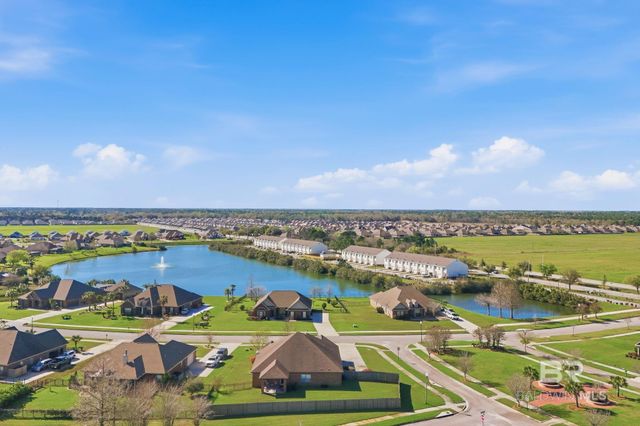 661 Royal Troon Circle, Gulf Shores, AL 36542