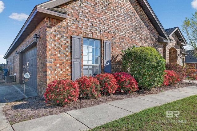 661 Royal Troon Circle, Gulf Shores, AL 36542