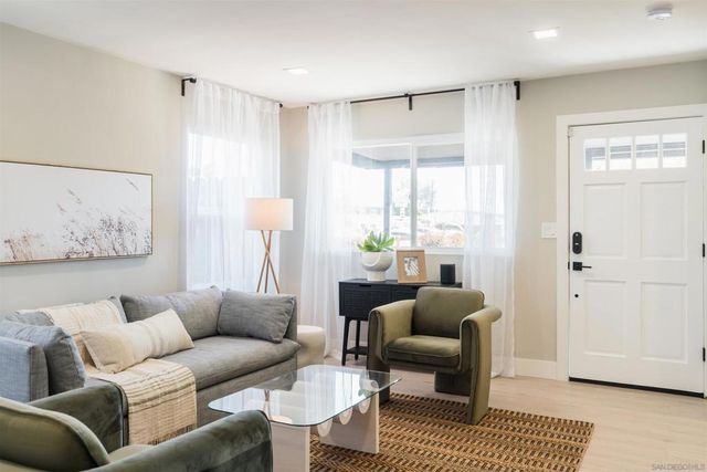 3719 Billman Dr, San Diego, CA 92115