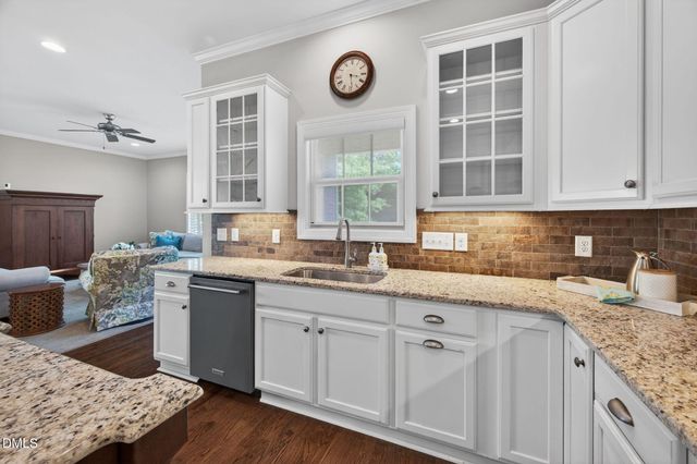 941 Regency Cottage Place, Cary, NC 27518