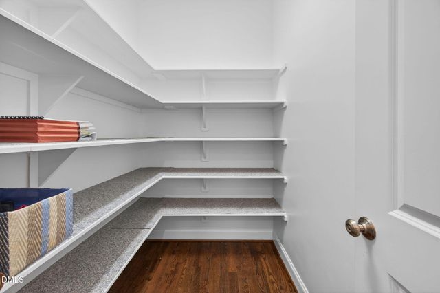 941 Regency Cottage Place, Cary, NC 27518