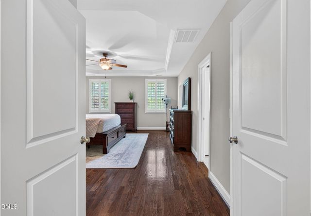 941 Regency Cottage Place, Cary, NC 27518