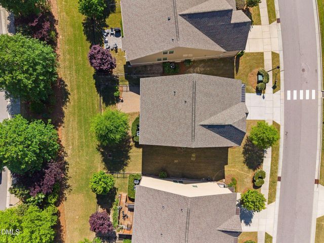 941 Regency Cottage Place, Cary, NC 27518