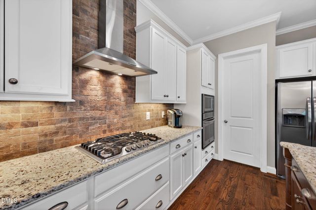 941 Regency Cottage Place, Cary, NC 27518