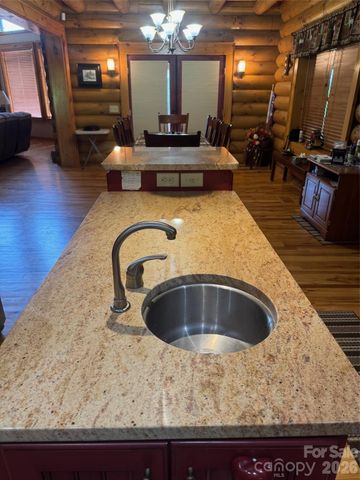 686 Hyacinth Drive, Clyde, NC 28721