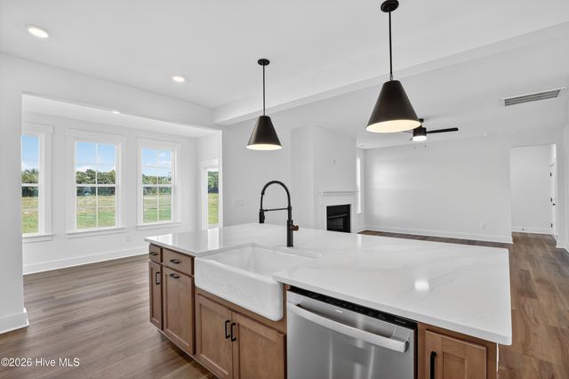 15 Lookout Point, Hampstead, NC 28443