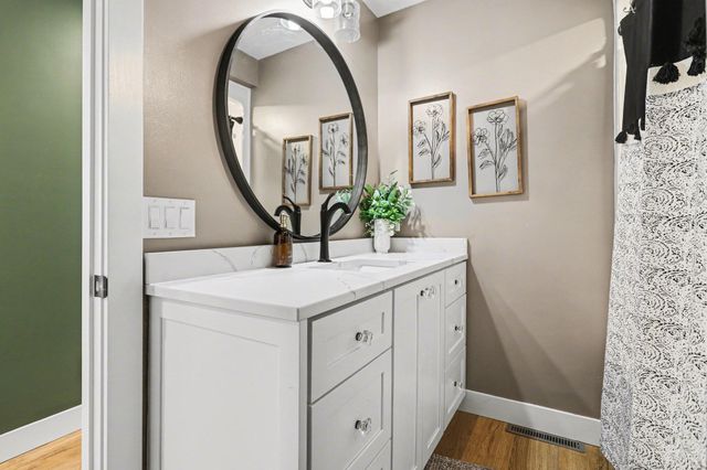 8856 N 42nd Street, Augusta, MI 49012