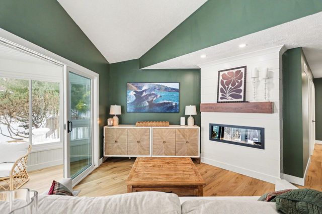 8856 N 42nd Street, Augusta, MI 49012