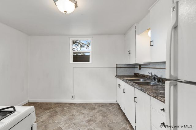 1400 E 18TH ST, Cheyenne, WY 82001