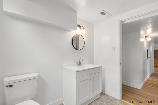 1400 E 18TH ST, Cheyenne, WY 82001
